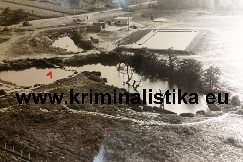 Místo nálezu věcí   - fotografováno z vrtulníku MV