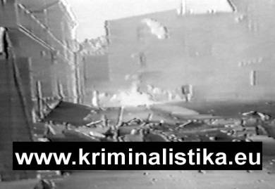 Obrana vězňů - zápalné láhve